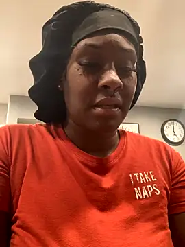 Snapshot of Foreignthababyy chatting on 09/20/25, 10:00 Foreignthababyy online show from 09/20/25, 10:00