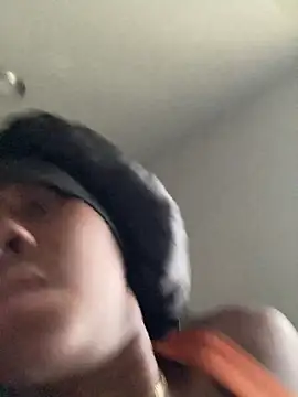 Snapshot of Foreignthababyy chatting on 10/20/25, 07:58 Foreignthababyy online show from 10/20/25, 07:58