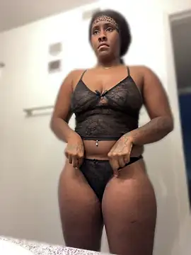 Foreignthababyy online show from 04/15/26, 09:59