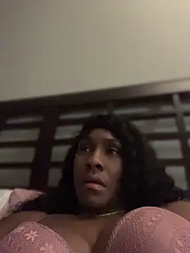 Foreignthababyy online show from 05/24/26, 07:57