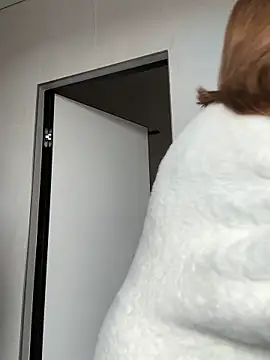 -AngelAri- online show from 03/21/25, 12:28