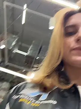 -AngelAri- online show from 10/04/25, 09:02