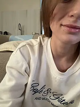 -AngelAri- online show from 06/14/26, 01:02