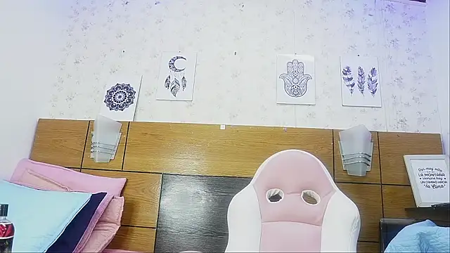 mssburbuja online show from 03/18/25, 03:09