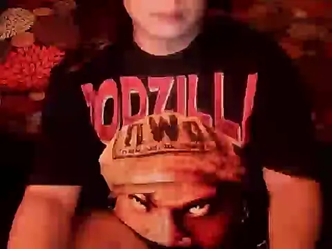 Snapshot of BEMYPROPERTYx chatting on 12/15/25, 12:53 BEMYPROPERTYx online show from 12/15/25, 12:53