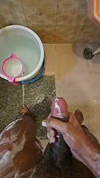 Snapshot of rockyp6 chatting on 01/13/26, 04:07 rockyp6 online show from 01/13/26, 04:07