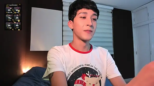 tom Howard online show from 04/11/26, 03:44