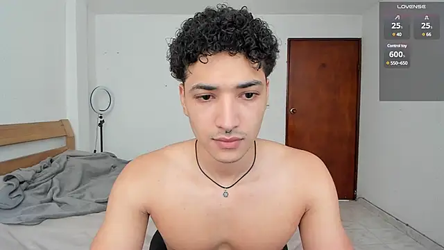 MitchellXD online show from 12/24/24, 02:22