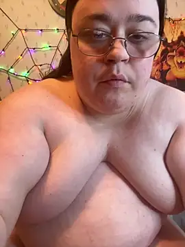 Snapshot of SexyxLexie chatting on 05/22/26, 03:35 SexyxLexie online show from 05/22/26, 03:35