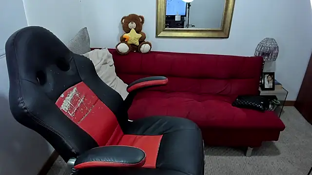 NicolettColin online show from 02/25/25, 07:58