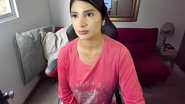 NicolettColin online show from 03/19/25, 07:06