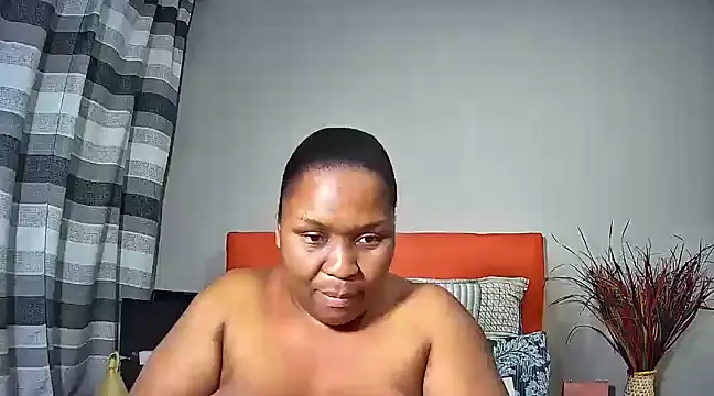 Snapshot of missboobsxx chatting on 01/24/25, 06:56 missboobsxx online show from 01/24/25, 06:56