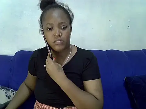 Snapshot of Spice202 chatting on 10/12/25, 07:46 Spice202 online show from 10/12/25, 07:46