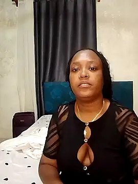 Snapshot of Spice202 chatting on 10/29/25, 06:20 Spice202 online show from 10/29/25, 06:20