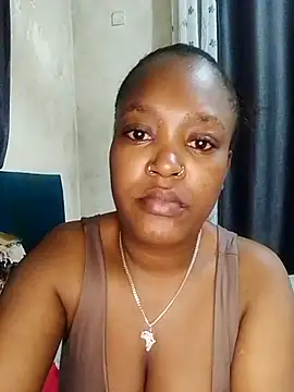 Snapshot of Spice202 chatting on 11/13/25, 02:10 Spice202 online show from 11/13/25, 02:10