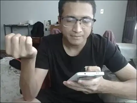 Snapshot of Mghty-cockl88 chatting on 03/19/25, 12:56 Mghty-cockl88 online show from 03/19/25, 12:56