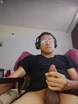 Mghty-cockl88 online show from 02/19/26, 03:41