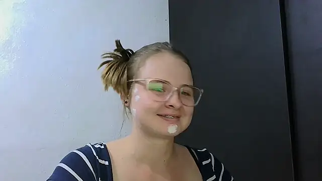 HellenMiyer1111 online show from 04/01/26, 02:23