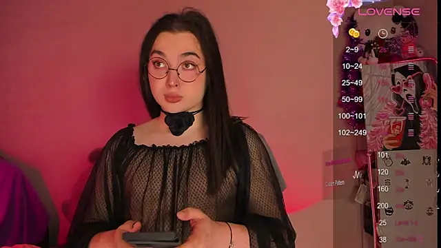 YsabellViveris online show from 01/03/25, 02:51