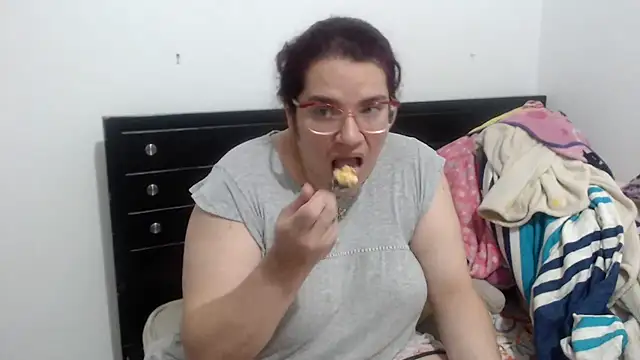 karlythothxh online show from 03/07/25, 02:56