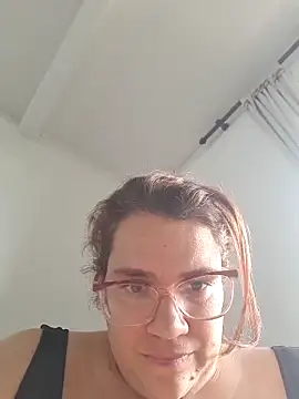 karlythothxh online show from 10/17/25, 08:00