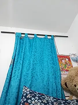 karlythothxh online show from 04/23/26, 11:07