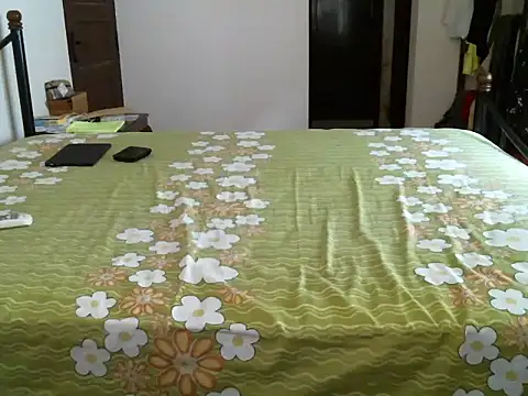 Slim India online show from 06/11/26, 02:53