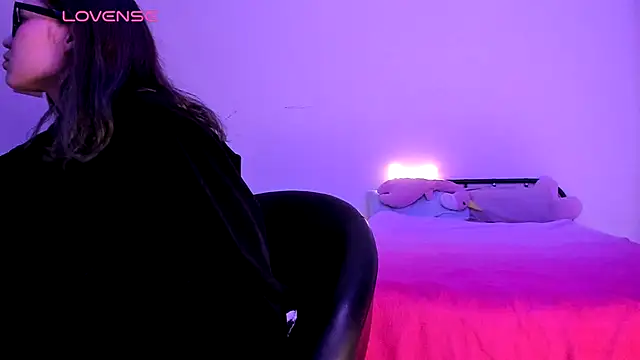 Milena joline online show from 10/28/25, 02:42