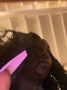 mochamimi online show from 04/24/26, 06:38