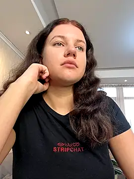 likaxxx online show from 12/05/24, 11:05