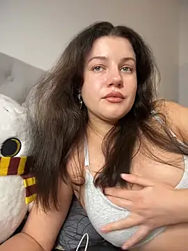 likaxxx online show from 12/17/24, 06:31