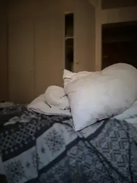 Snapshot of shehandme chatting on 02/26/26, 08:24 shehandme online show from 02/26/26, 08:24