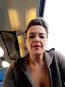 RebeccaNoble online show from 12/01/25, 12:21