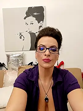 RebeccaNoble online show from 01/11/26, 04:50