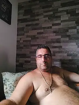 Snapshot of ADRIAN_ADI40 chatting on 06/04/26, 01:06 ADRIAN ADI40 online show from 06/04/26, 01:06