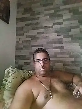Snapshot of ADRIAN_ADI40 chatting on 06/16/26, 03:42 ADRIAN ADI40 online show from 06/16/26, 03:42