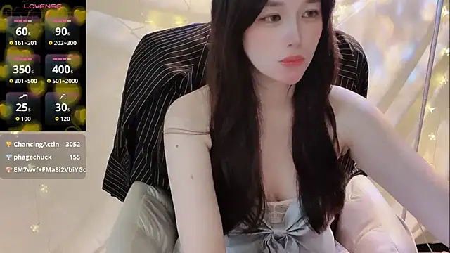 Tw Zoella online show from 04/23/26, 03:03