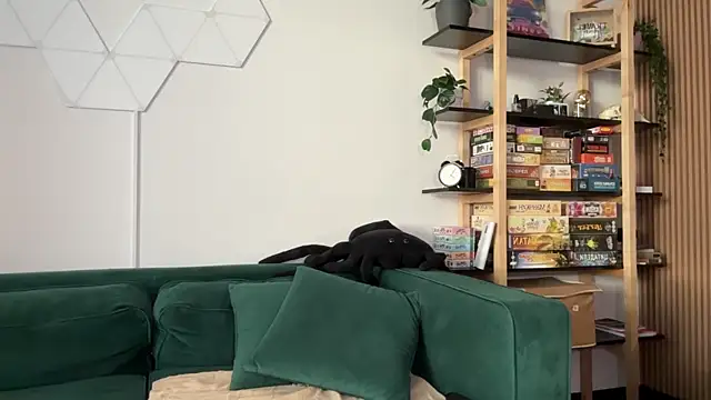 KeokiStar  online show from 06/23/26, 05:00