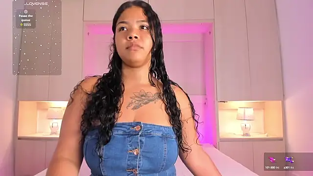 SophiaaStone online show from 01/25/25, 11:44