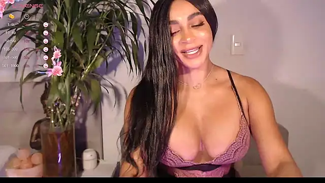 destinne mill  online show from 02/23/26, 11:51