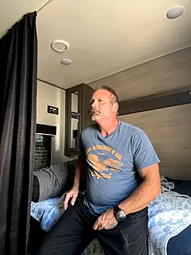 Bronco9602 online show from 09/19/25, 05:02