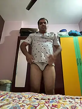 kaustubh45 online show from 07/22/26, 05:49