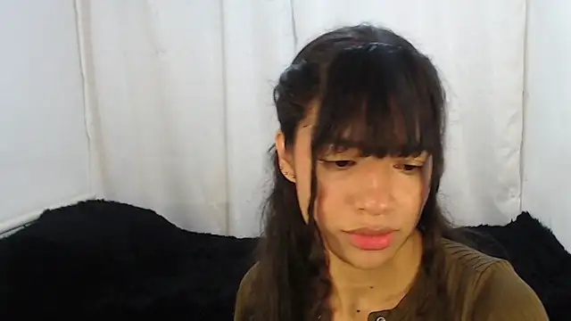 Snapshot of Liz_Galactic chatting on 03/11/25, 10:20 Liz Galactic online show from 03/11/25, 10:20