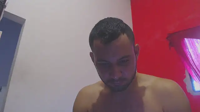 Snapshot of body_x29 chatting on 03/13/25, 12:46 body x29 online show from 03/13/25, 12:46