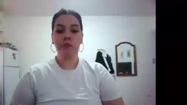 Snapshot of Janefruti chatting on 06/03/26, 02:55 Janefruti online show from 06/03/26, 02:55