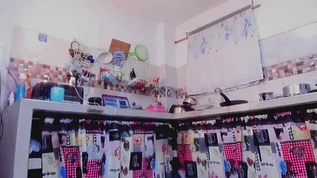 kelly thomson online show from 01/24/25, 03:11