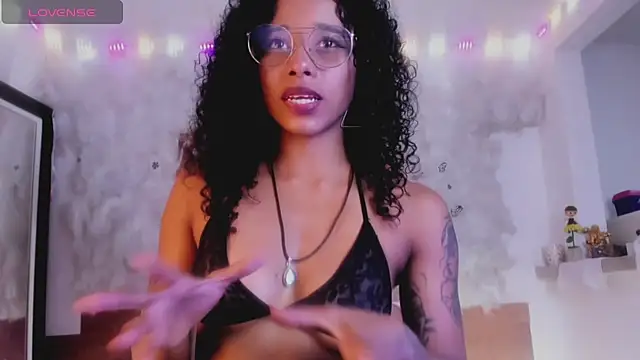 kelly thomson online show from 02/04/25, 09:20