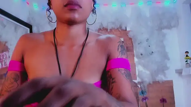 kelly thomson online show from 02/14/25, 09:32