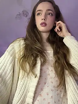 Snapshot of Weeissy chatting on 01/13/25, 08:26 Weeissy online show from 01/13/25, 08:26