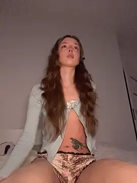 Weeissy online show from 04/24/26, 08:55